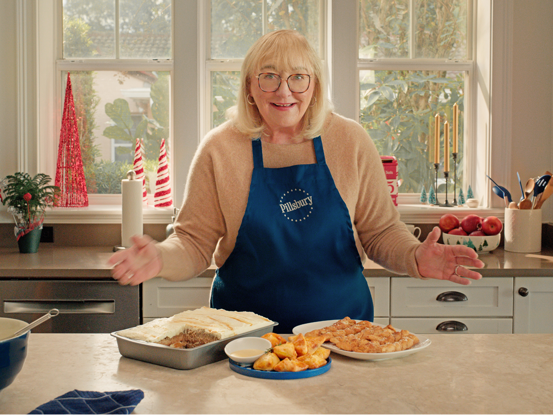 Donna Kelce reveals Mini Beef Wellingtons with Smoked Gouda Dipping Sauce as the grand-prize winning recipe of the Pillsbury Bake-Off™ Contest 